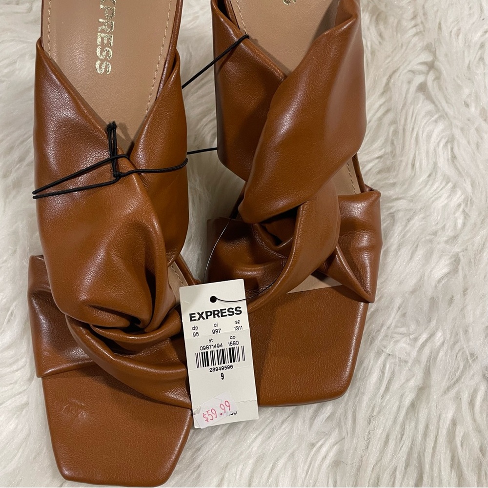 Express Women's Tan Knotted Heel Sandals Size 9 - Picture 3 of 4
